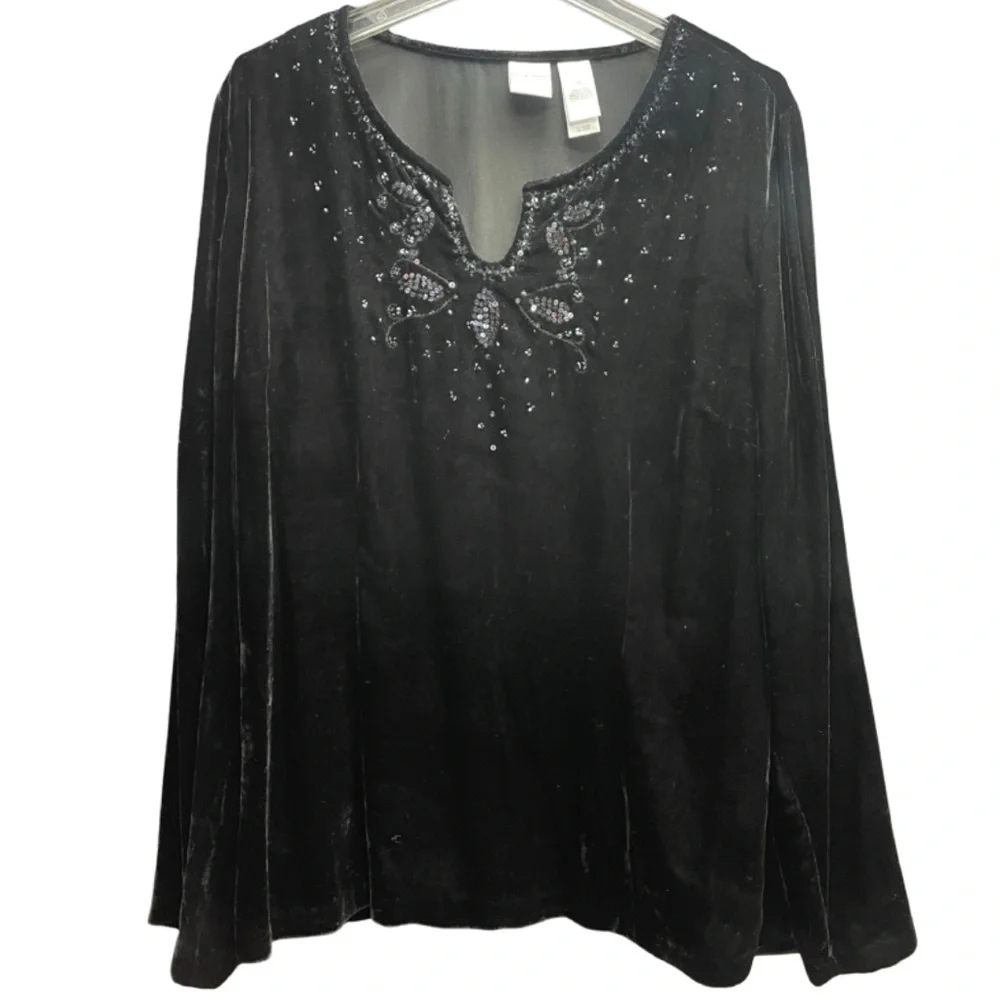 NWT Emma James Black Velvet Notched Neckline Top with Beaded Sequin Accent,Sz 16 - Picture 1 of 6